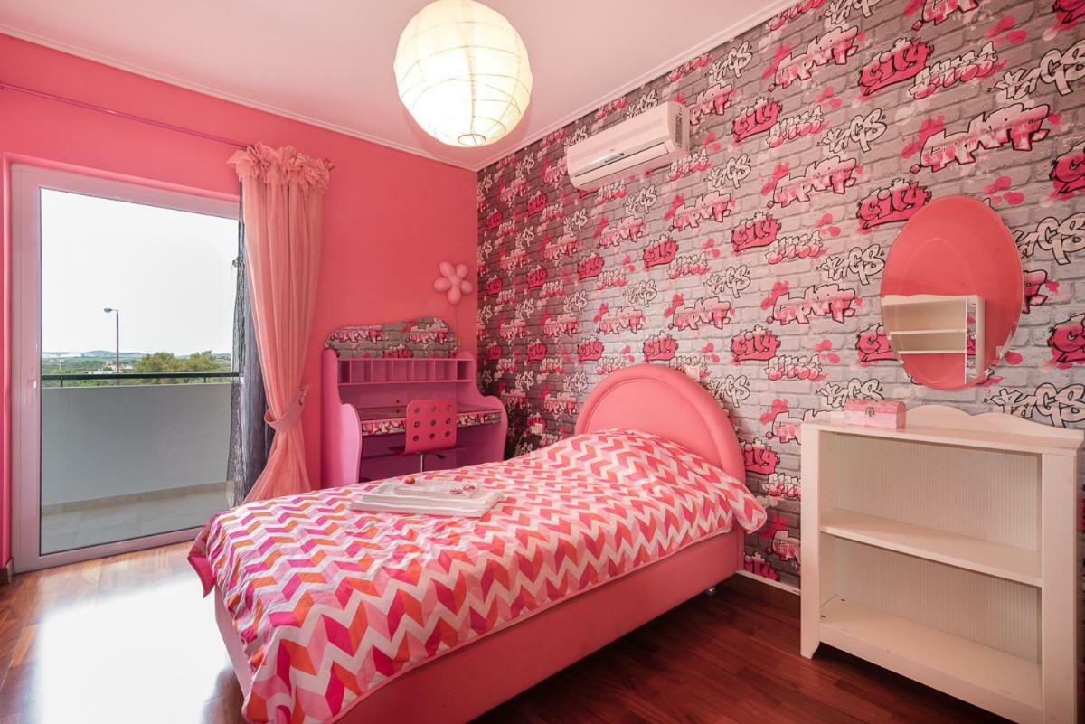 Penthouse 5 Min From Airport And Sea Apartment Markópoulon Exterior foto